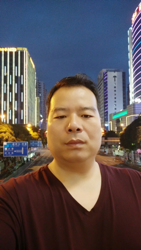 相爱一辈子的第一张照片--深圳交友中心