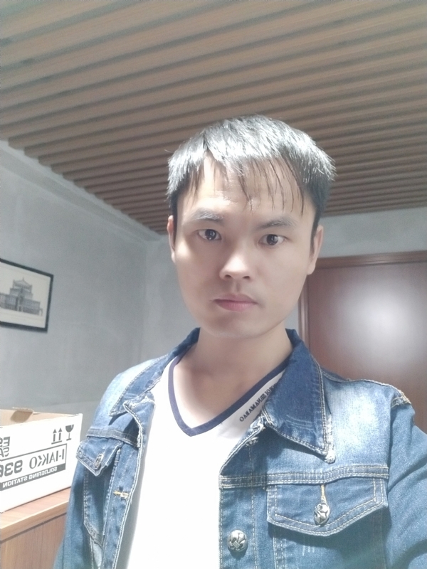 阿信的第一张照片--深圳交友中心