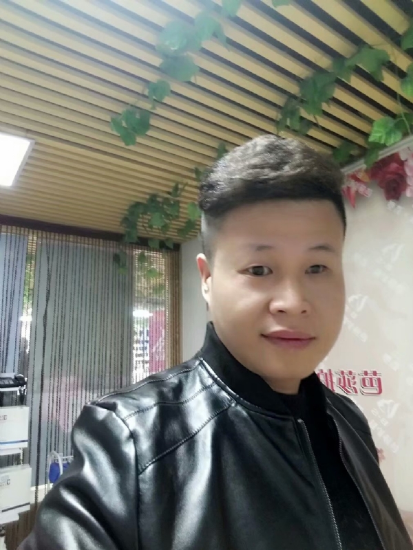 萧郎的第一张照片--深圳交友中心