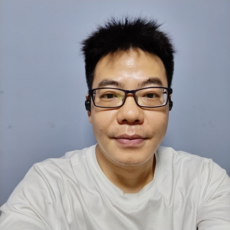 八月的星光的第一张照片--深圳交友中心